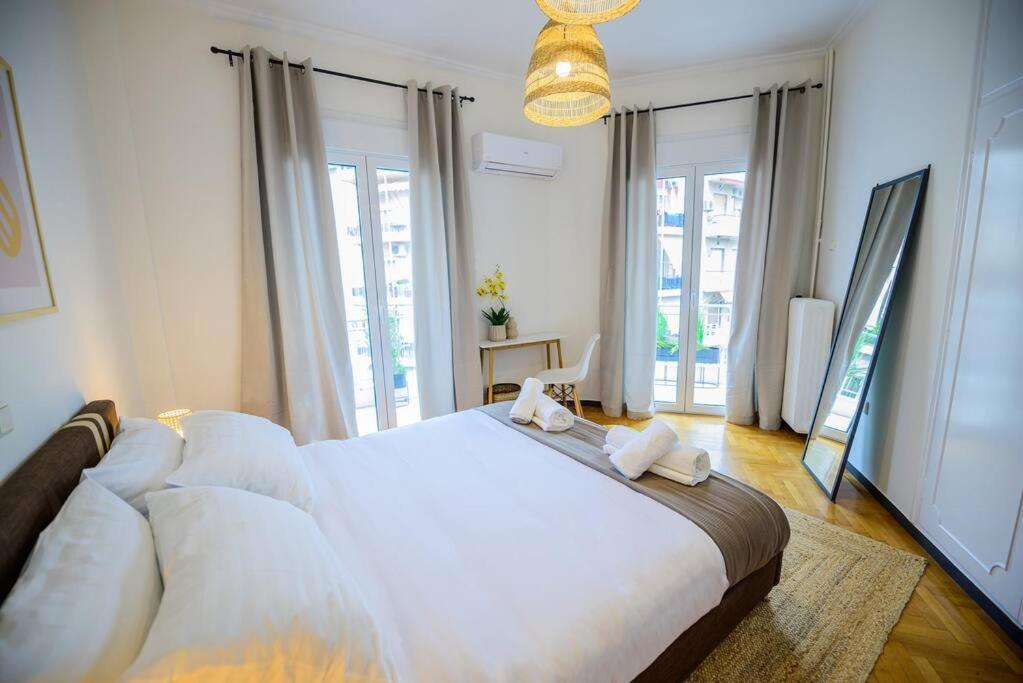 Boho Luxury 2 Bedroom Apartment, Acropolis Museum View Атина Екстериор снимка